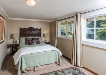 Jenner Inn hotel thumbnail 3