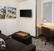 SpringHill Suites Green Bay hotel detail image 5