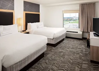 SpringHill Suites Green Bay hotel thumbnail 8