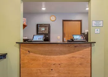 Extended Stay America Select Suites - Indianapolis - Greenwood hotel thumbnail 2