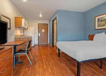 Extended Stay America Select Suites - Indianapolis - Greenwood hotel thumbnail 5