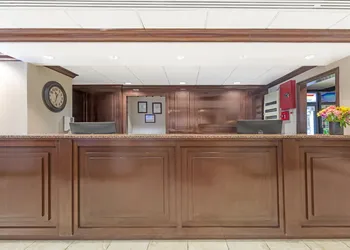 Best Western Dulles Airport Inn hotel thumbnail 3