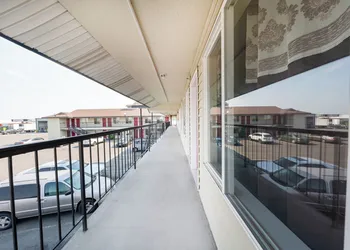 King City Motel by OYO Pasco hotel thumbnail 2