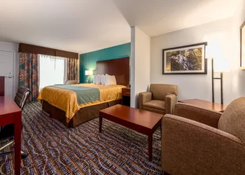 Sunset Motel Hood River hotel thumbnail 4