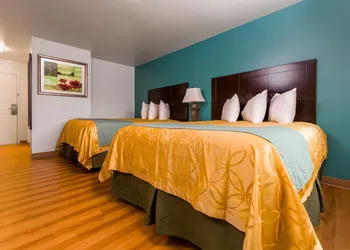 Sunset Motel Hood River hotel thumbnail 6