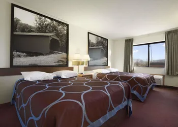 Super 8 by Wyndham Danville hotel thumbnail 5