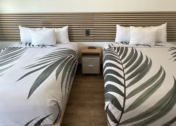 Sway Hotel Lake Havasu hotel thumbnail 4