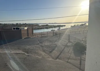 Sway Hotel Lake Havasu hotel thumbnail 8