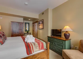 The Lodge at Bronze Buffalo Ranch hotel thumbnail 5