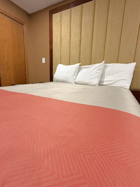Town House Extended Stay Hotel Downtown hotel detail image 6