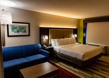 Holiday Inn Express Columbus-Dublin by IHG hotel thumbnail 8