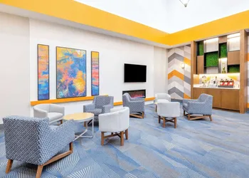 La Quinta Inn & Suites by Wyndham St. George hotel thumbnail 4