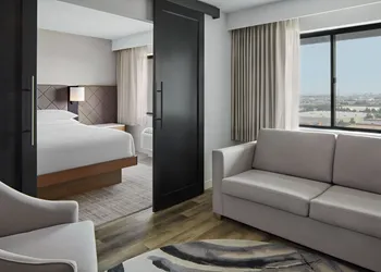 Delta Hotels by Marriott Toronto Markham hotel thumbnail 3