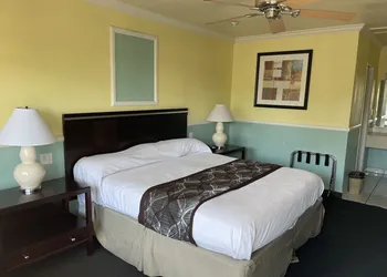 Hollywood Guest Inn hotel thumbnail 7