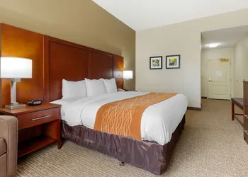 Comfort Inn & Suites Cordele hotel thumbnail 7