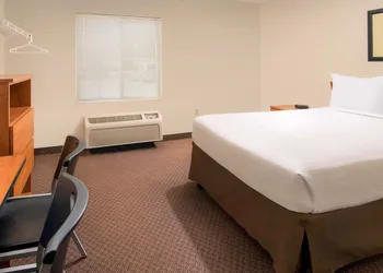 WoodSpring Suites Omaha Bellevue, an Extended Stay Hotel hotel thumbnail 8