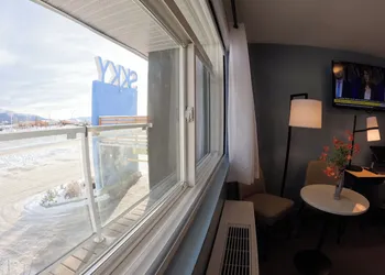 SKKY Hotel hotel thumbnail 7