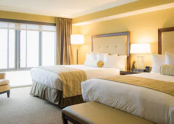 The Edgewater hotel thumbnail 3