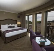 The Edgewater hotel detail image 4