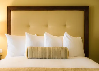 The Edgewater hotel thumbnail 5