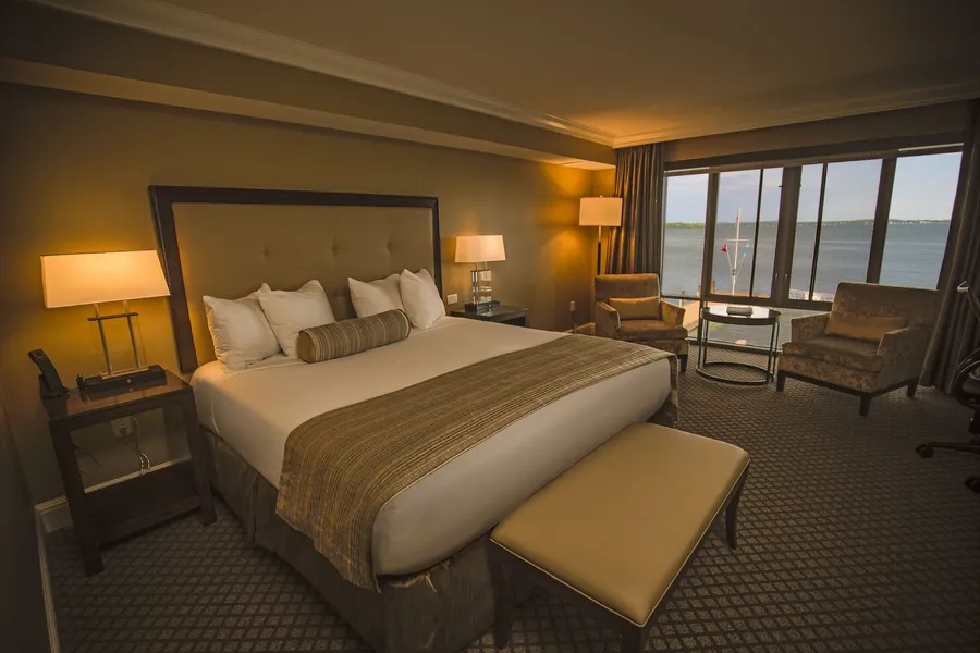 The Edgewater hotel detail image 6