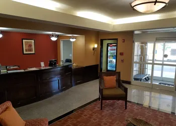 La Quinta Inn & Suites by Wyndham Atlanta-Union City hotel thumbnail 3
