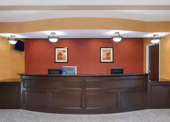 La Quinta Inn & Suites by Wyndham Atlanta-Union City hotel thumbnail 6