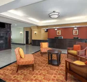 La Quinta Inn & Suites by Wyndham Atlanta-Union City hotel detail image 7