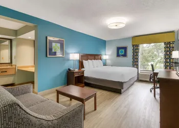 Best Western Plus Myrtle Beach @ Intracoastal hotel thumbnail 5