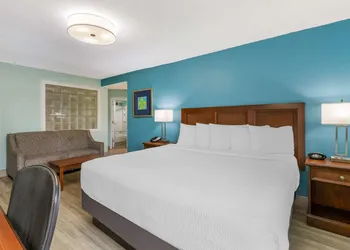 Best Western Plus Myrtle Beach @ Intracoastal hotel thumbnail 6