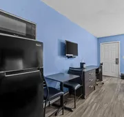 American Executive Inn hotel detail image 5