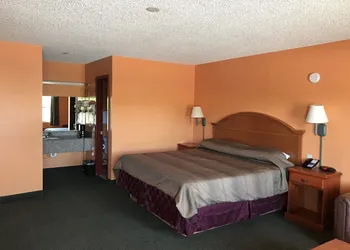American Inn Cleburne hotel thumbnail 3