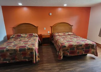 American Inn Cleburne hotel thumbnail 8
