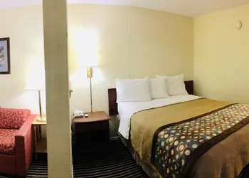 Suite 16 Motel hotel thumbnail 5
