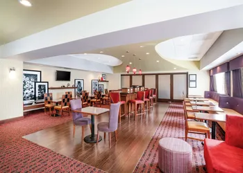 Hampton Inn Richmond Airport hotel thumbnail 3