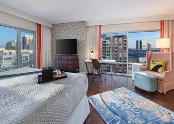 Hotel Indigo San Diego-Gaslamp Quarter by IHG hotel thumbnail 7