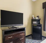 Best Western Plus Brunswick Inn & Suites hotel detail image 7