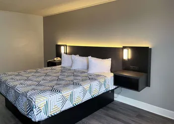 Studio 6 Suites Perry, GA hotel thumbnail 4