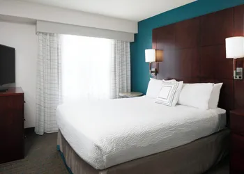 Residence Inn by Marriott Lincoln South hotel thumbnail 6