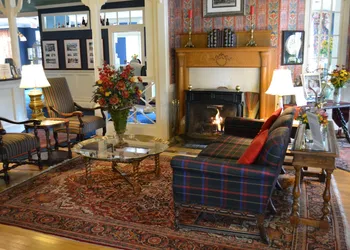 Bay View Inn hotel thumbnail 2