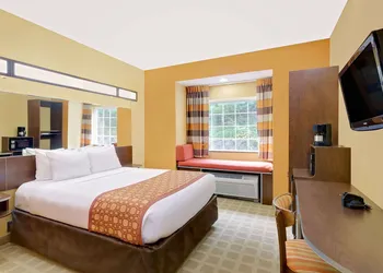 Microtel Inn & Suites by Wyndham Princeton hotel thumbnail 5