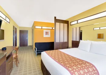Microtel Inn & Suites by Wyndham Princeton hotel thumbnail 6