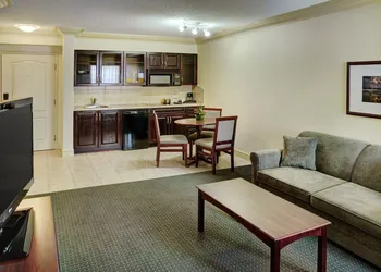Chateau Nova Kingsway hotel thumbnail 7