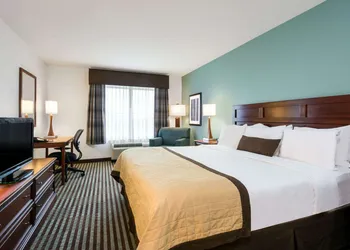 Baymont by Wyndham Denver International Airport hotel thumbnail 6