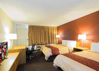 Days Inn by Wyndham Williamsport hotel thumbnail 3