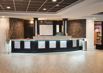 Regalia Hotel & Conference Center hotel thumbnail 4
