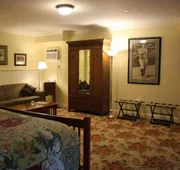 Kearsarge Inn hotel detail image 7