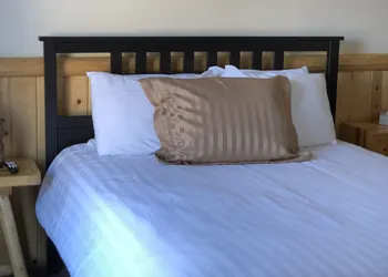Fireside Lodge hotel thumbnail 5