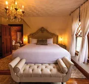 Manor House Inn hotel detail image 4