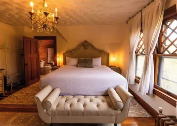 Manor House Inn hotel thumbnail 4